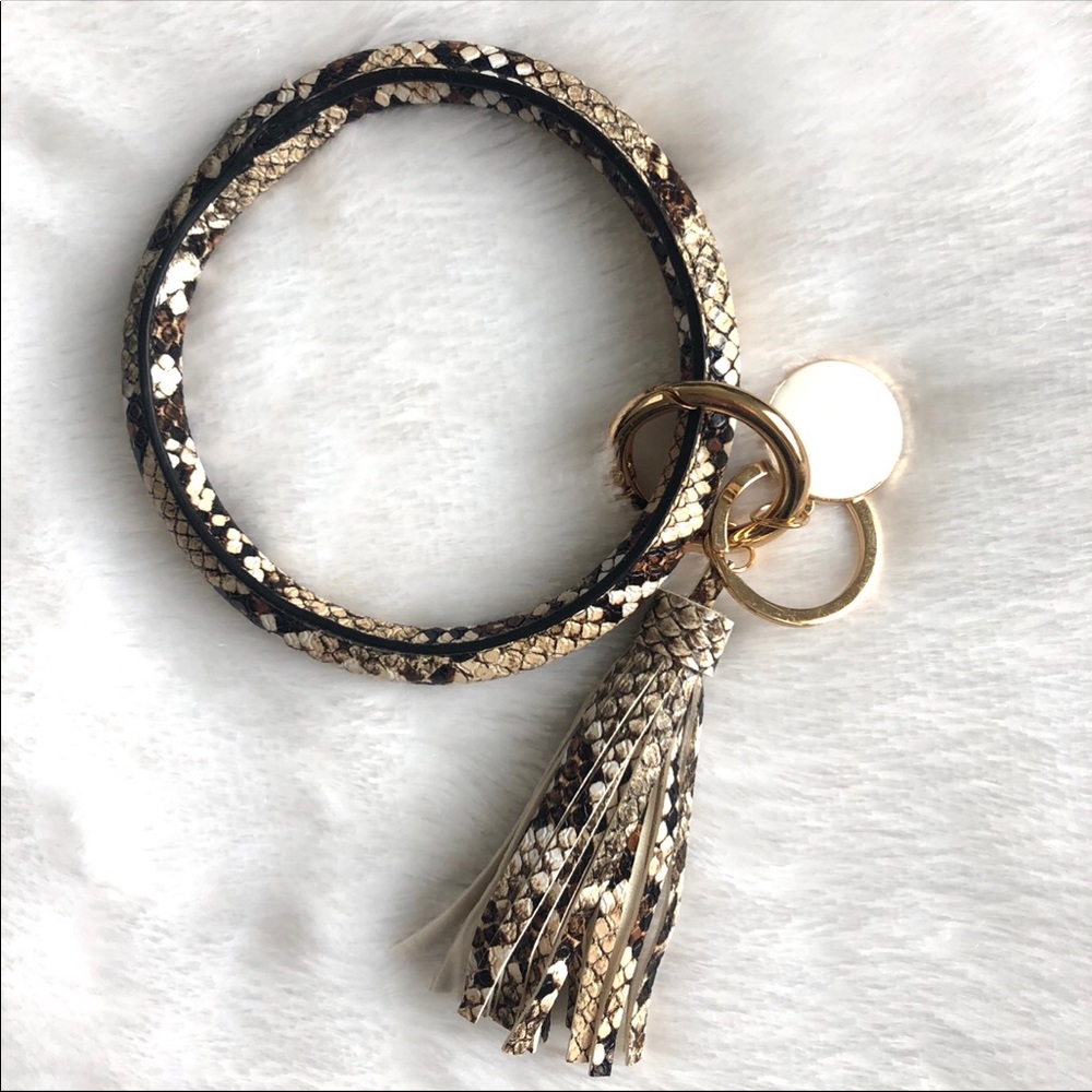 Pink Lily Tassel Bracelet Keychain
